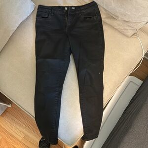 Kut from the Kloth Donna Black High Rise Ankle Skinny Jeans